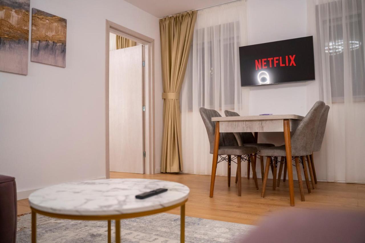 Coban Residence - A3 - Scandinavian Apartment 브라쇼브 외부 사진
